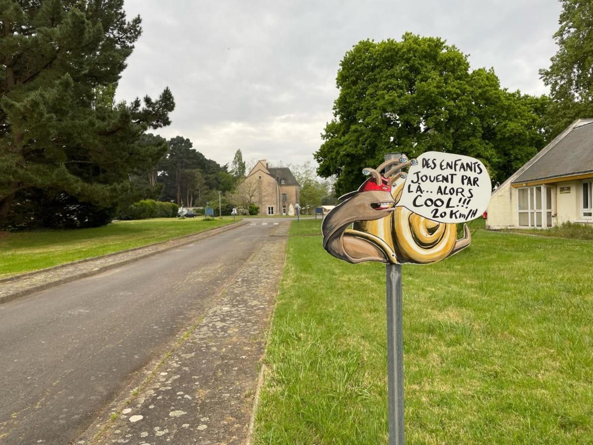 Village Vacances Chateau De Treambert Mesquer Exteriör bild